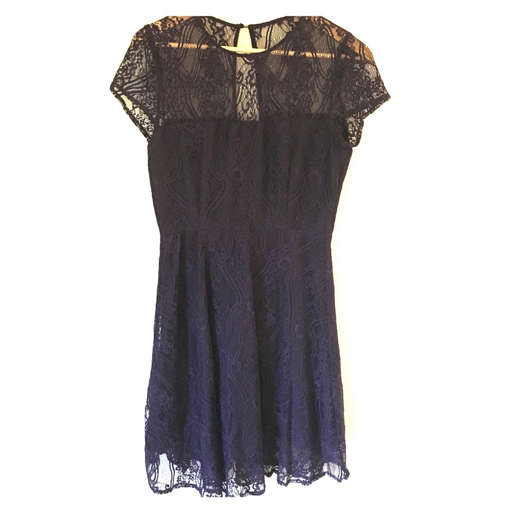 BB Dakota lace dress